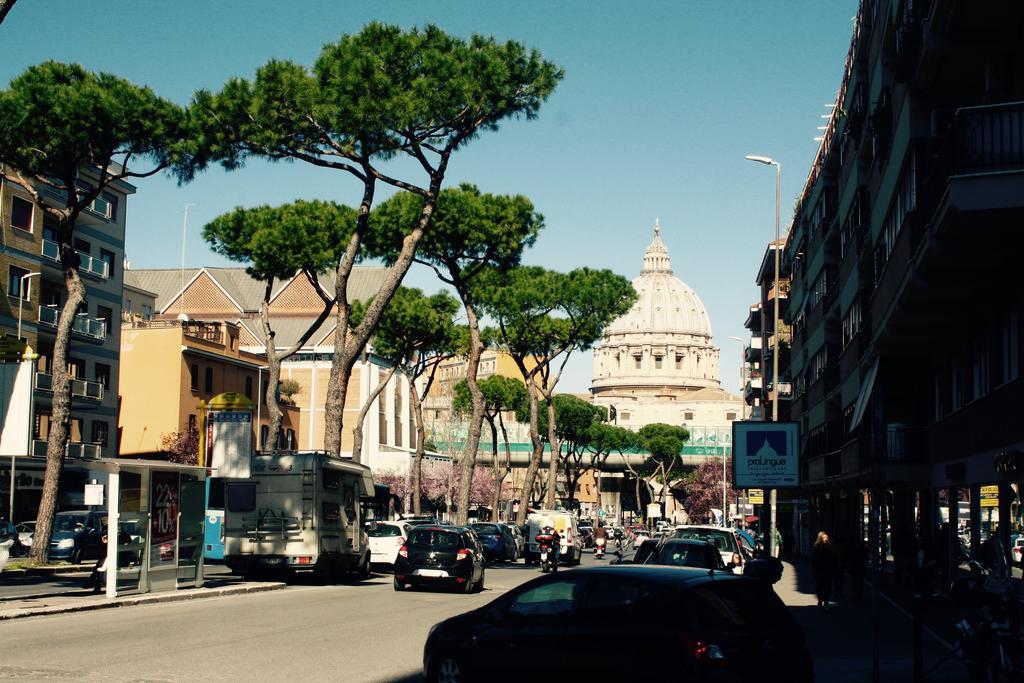 Roman Holidays Buitenkant foto